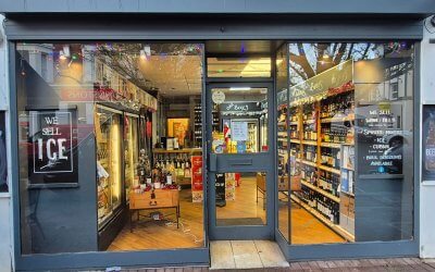 Professional Shop Window Repair in London West End | LN Glazing